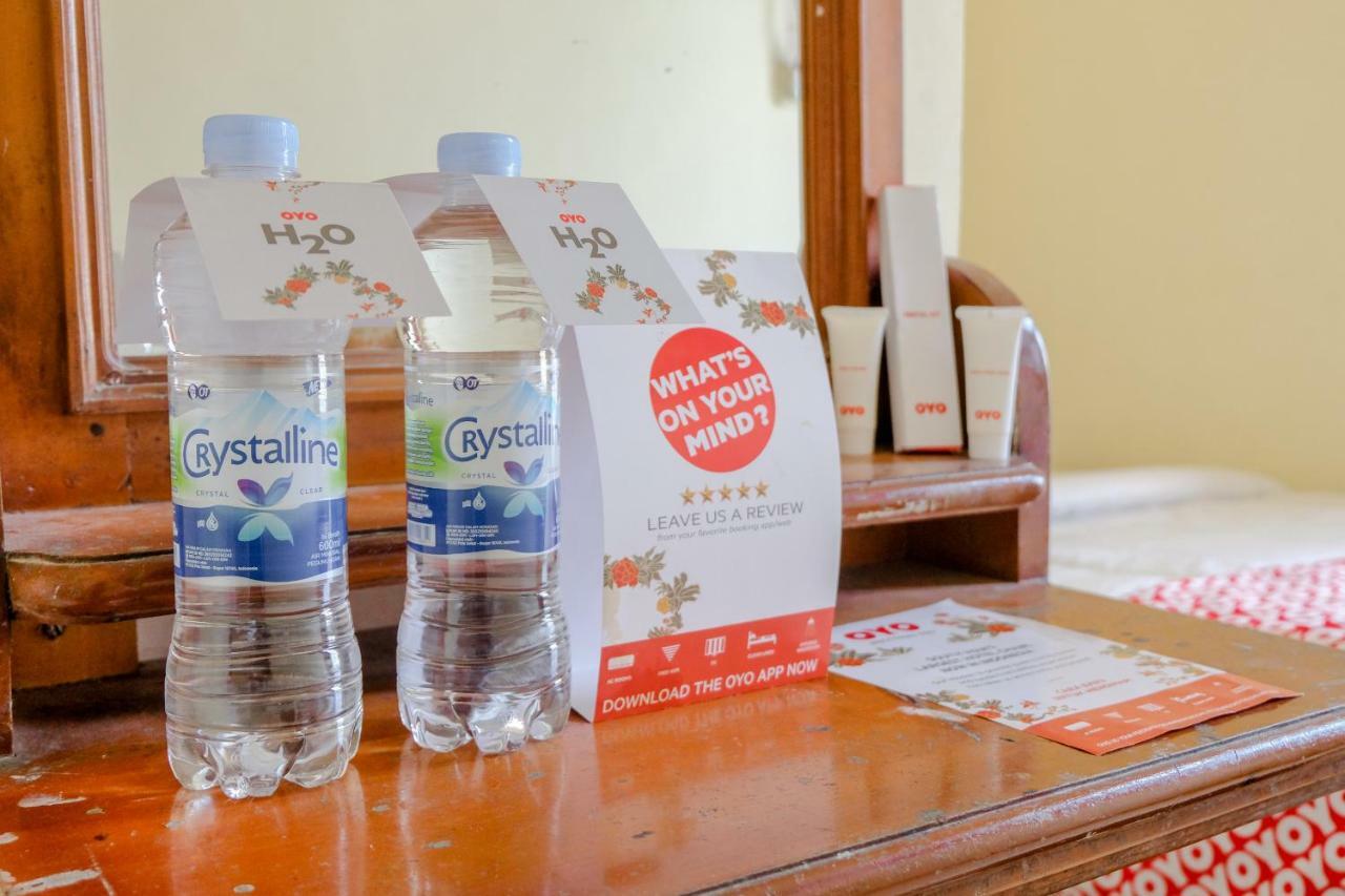OYO 1351 Tanggulasi Resto & Residence Syariah Magetan Esterno foto